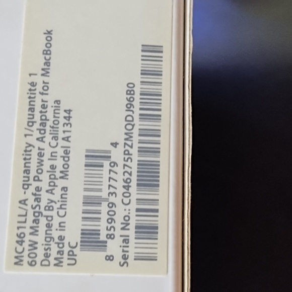 Apple 60w MagSafe Power Adapter - Picture 5 of 6